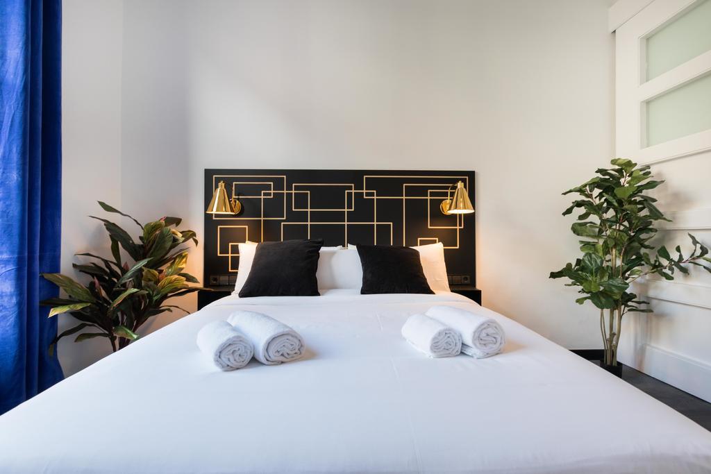 El Consell By The Streets Apartment Barcelona Exterior photo